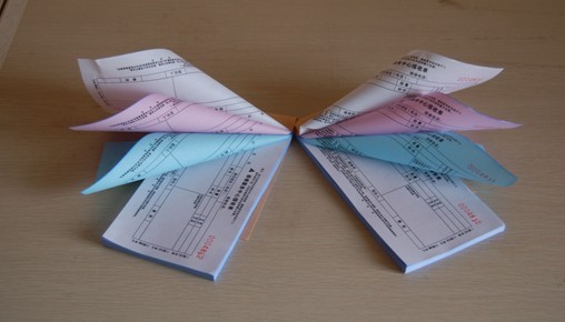 白红蓝 成本无碳复写联单印刷